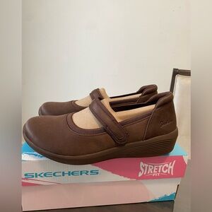 Skechers Modern Comfort-Casual Arya-Always Rising Women's Slip On Size 9